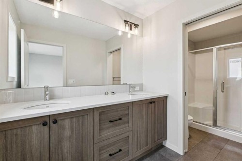 660 Clearwater Heath, Chestermere, AB - Indoor Photo Showing Bathroom