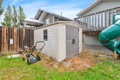 70 Garden Road, Lacombe, AB - Outdoor With Exterior