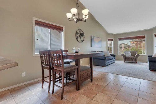 68 Isbister Close, Red Deer, AB - Indoor Photo Showing Dining Room
