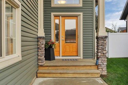 203 Cedar Square, Blackfalds, AB - Outdoor With Exterior