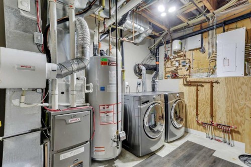 203 Cedar Square, Blackfalds, AB - Indoor