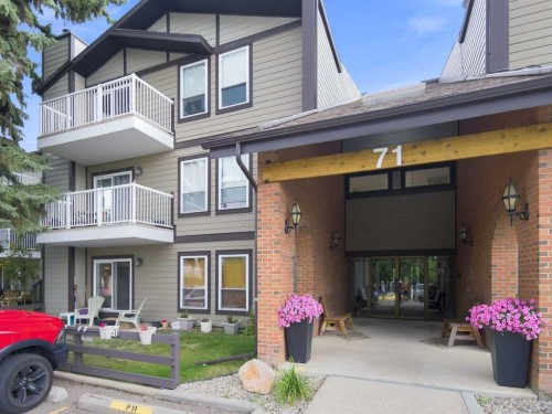 305-71 Cosgrove Crescent, Red Deer, AB - Outdoor