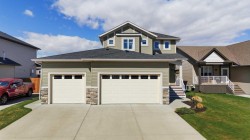 10 Viceroy Crescent  Olds, AB T4H 0C4