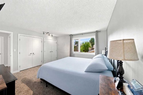 60 Conners Crescent, Red Deer, AB - Indoor Photo Showing Bedroom
