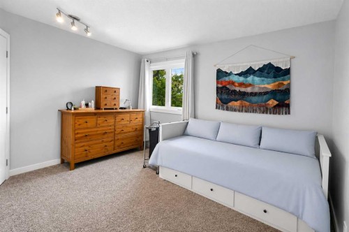 60 Conners Crescent, Red Deer, AB - Indoor Photo Showing Bedroom