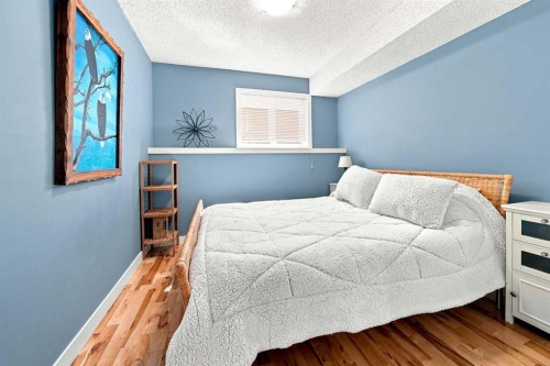 60 Conners Crescent, Red Deer, AB - Indoor Photo Showing Bedroom