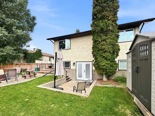 60 Conners Crescent, Red Deer, AB - Outdoor