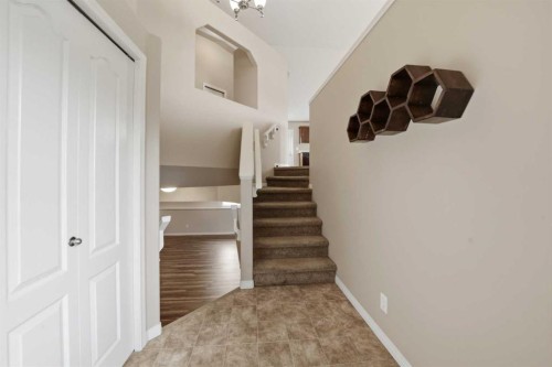 84 Heartland Crescent, Penhold, AB - Indoor Photo Showing Other Room
