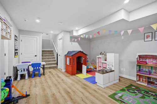 217 Augustus Way, Penhold, AB - Indoor Photo Showing Other Room