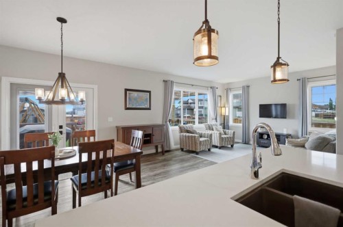217 Augustus Way, Penhold, AB - Indoor Photo Showing Dining Room
