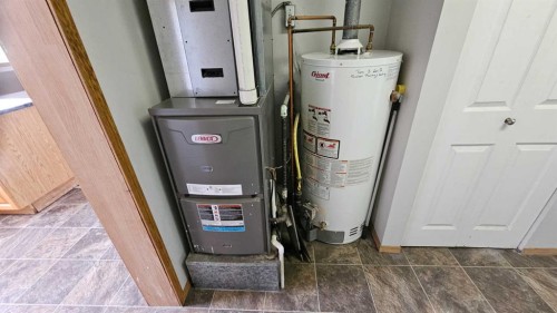 4810 Windsor Avenue, Coronation, AB - Indoor Photo Showing Basement