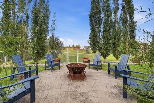 106 Oaklands Crescent, Red Deer, AB - Outdoor