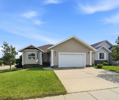2 Estella Crescent, Lacombe, AB - Outdoor With Facade