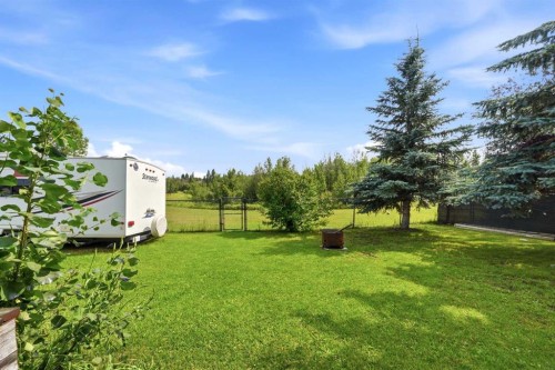 2 Estella Crescent, Lacombe, AB - Outdoor