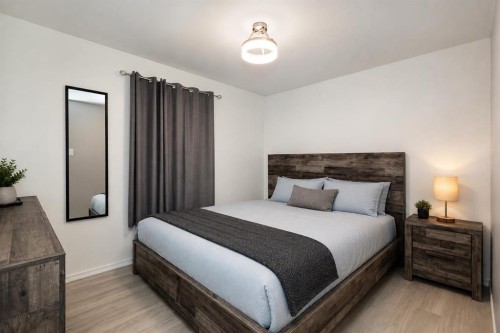 5115 48 Avenue, Sylvan Lake, AB - Indoor Photo Showing Bedroom