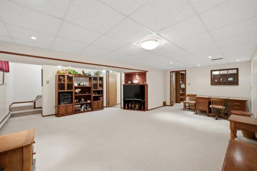 4021 Embury Crescent, Red Deer, AB - Indoor