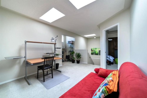 2-5014 56 Street, Camrose, AB - Indoor