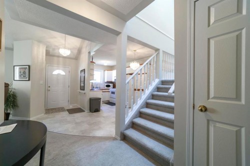 2-5014 56 Street, Camrose, AB - Indoor Photo Showing Other Room
