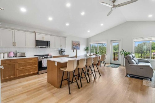 18 Fawn Meadows Drive, Delburne, AB - Indoor