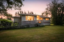 23403 Township Road 374 Rural Red Deer County, AB T0M 0V0