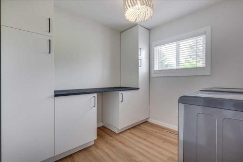 3 Armstrong Close, Red Deer, AB - Indoor Photo Showing Other Room
