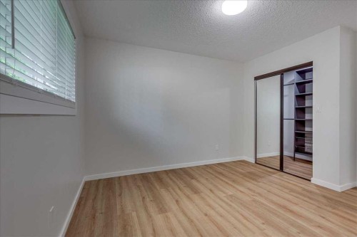 3 Armstrong Close, Red Deer, AB - Indoor Photo Showing Other Room
