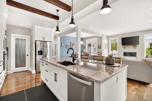 77 Grove Close, Red Deer, AB - Indoor Photo Showing Kitchen With Stainless Steel Kitchen With Upgraded Kitchen