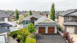 77 Grove Close  Red Deer, AB T4P 0P4