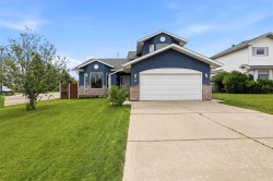 2 Denmark Crescent Red Deer, AB T4R 2K4