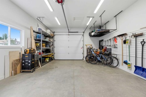 2 Denmark Crescent, Red Deer, AB - Indoor Photo Showing Garage