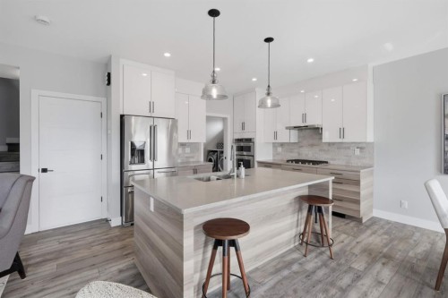 5918 Panorama Drive, Blackfalds, AB - Indoor Photo Showing Kitchen With Stainless Steel Kitchen With Upgraded Kitchen