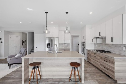 5918 Panorama Drive, Blackfalds, AB - Indoor Photo Showing Kitchen With Stainless Steel Kitchen With Upgraded Kitchen