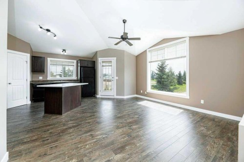 824-31 Jamieson Avenue, Red Deer, AB - Indoor