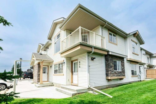 824-31 Jamieson Avenue, Red Deer, AB - Outdoor