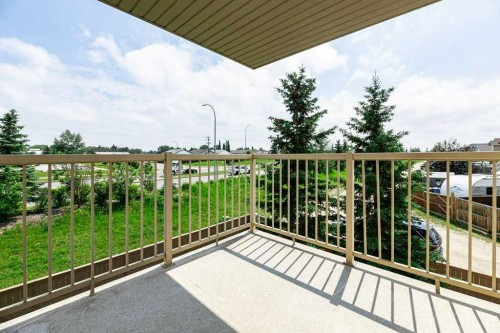 824-31 Jamieson Avenue, Red Deer, AB - Outdoor With Exterior