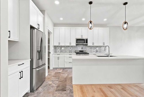 38 Lindman Avenue, Red Deer, AB 