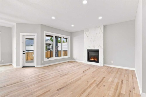38 Lindman Avenue, Red Deer, AB 