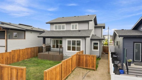 38 Lindman Avenue, Red Deer, AB 