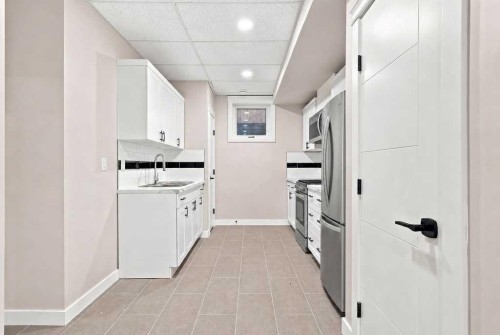 38 Lindman Avenue, Red Deer, AB 