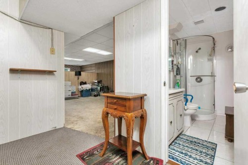 6739 59Th Avenue, Red Deer, AB - Indoor Photo Showing Other Room