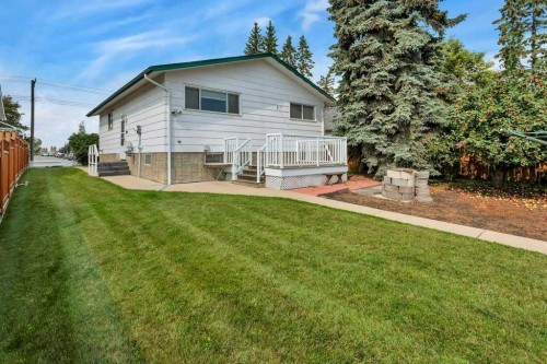 6739 59Th Avenue, Red Deer, AB - Outdoor