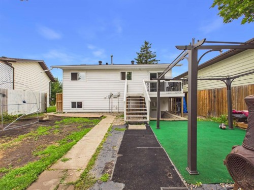 42 Greenham Drive, Red Deer, AB - Outdoor