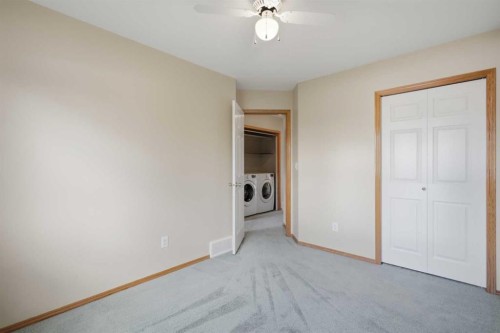 69 Durand Crescent, Red Deer, AB - Indoor Photo Showing Other Room