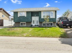 93 Crawford Street  Red Deer, AB T4P 2G4