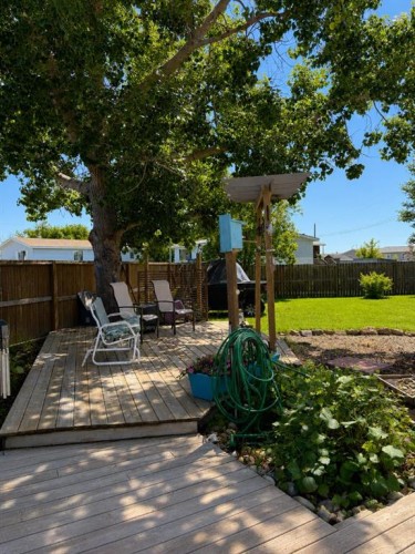 4439 Park Crescent, Coronation, AB - Outdoor With Deck Patio Veranda