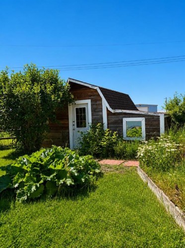 4439 Park Crescent, Coronation, AB - Outdoor