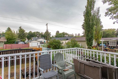 5423 50 Avenue, Lacombe, AB - Outdoor With Deck Patio Veranda With Exterior