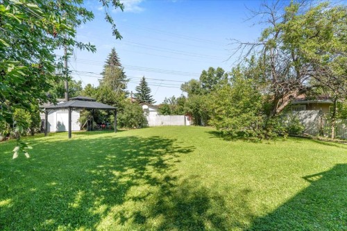 11124 110A Avenue, Edmonton, AB - Outdoor