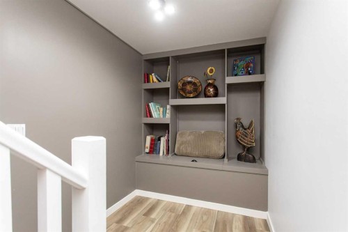 5 Tallman Close, Red Deer, AB - Indoor Photo Showing Other Room