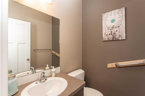 5 Tallman Close, Red Deer, AB - Indoor Photo Showing Bathroom